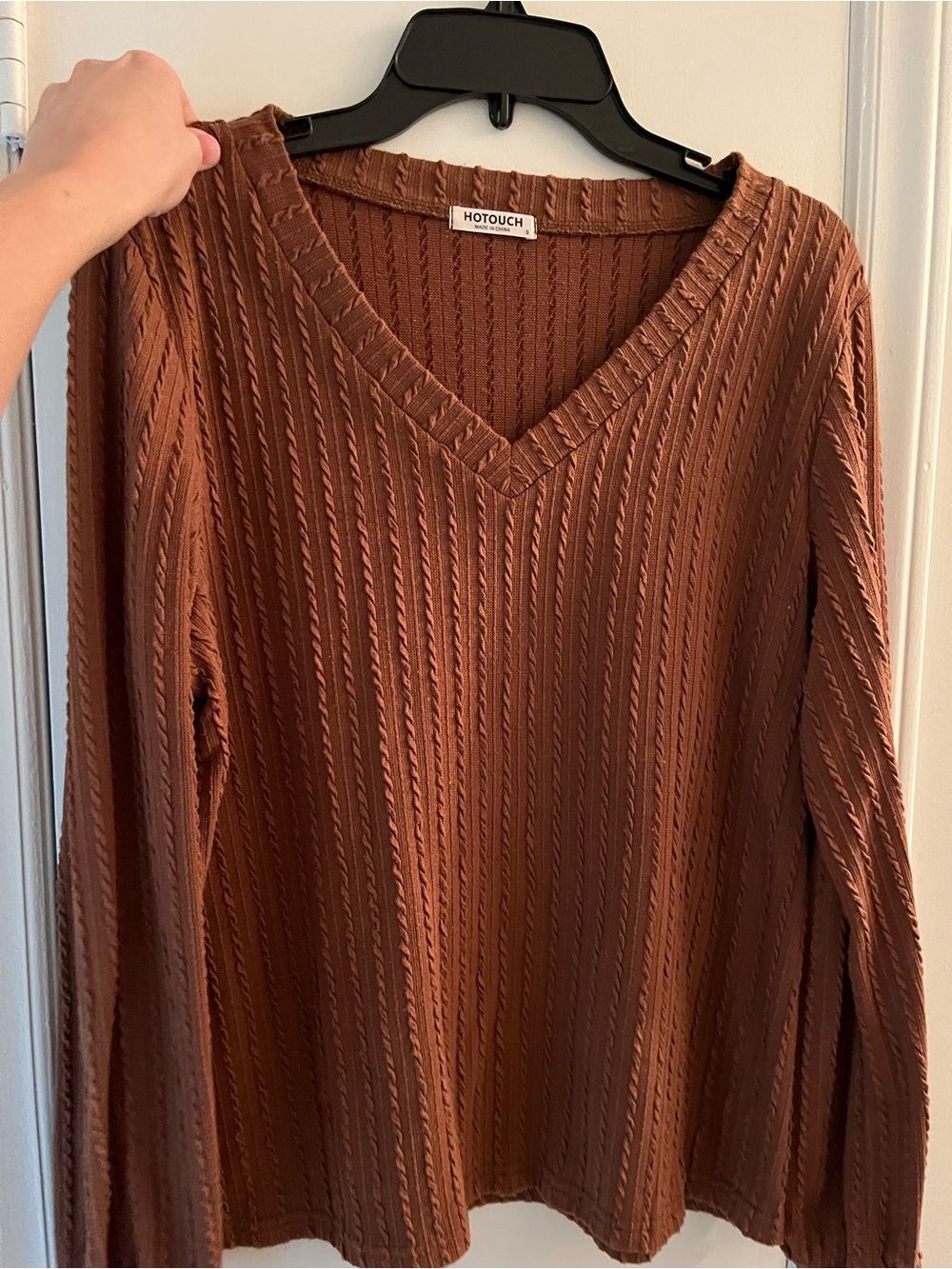 Women's V-Neck Brown Cable Knit Sweatere